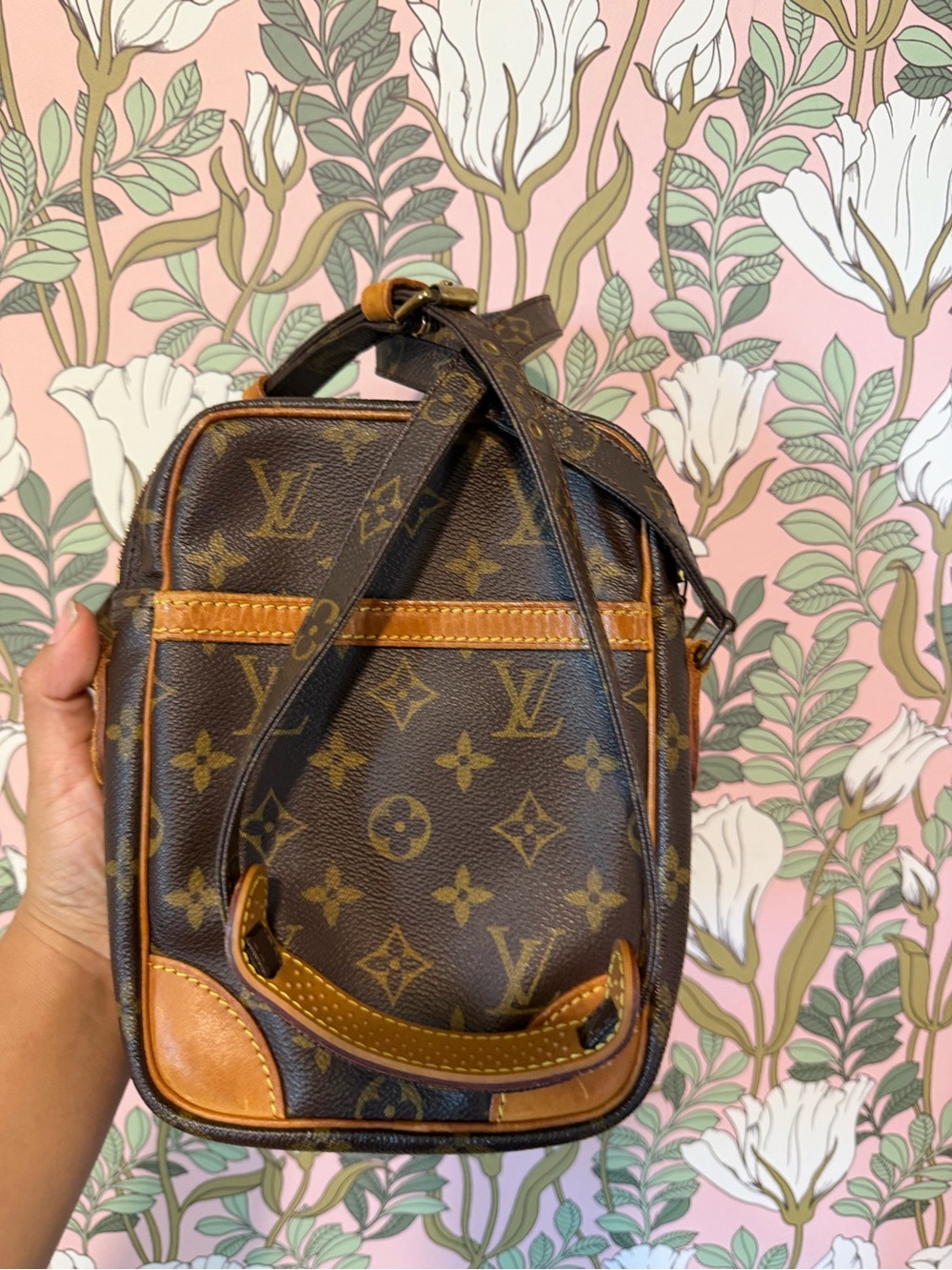 Louis Vuitton Monogram Canvas Brown & Tan Crossbody Messenger